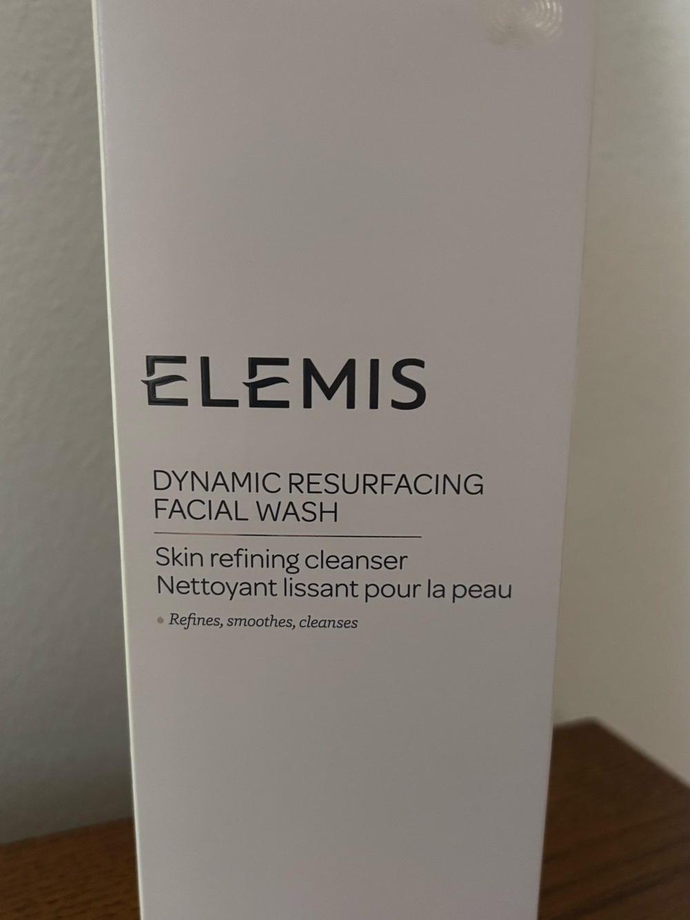ELEMIS White Dynamic Resurfacing Facial Wash